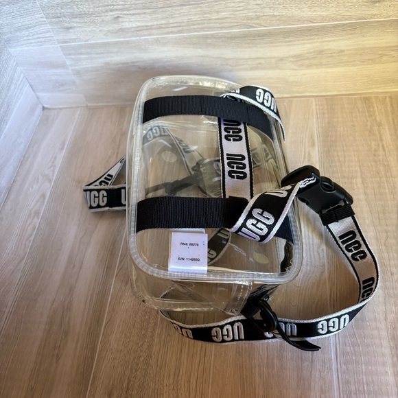 UGG Janey II Transparent Boot | UGG Belt Bag Crossbody - Picture 6 of 13